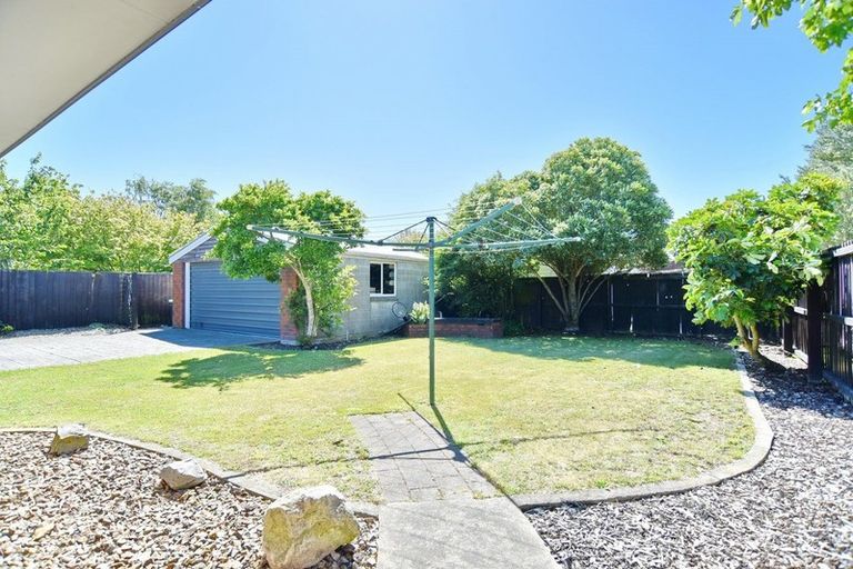 Photo of property in 46 Radiata Avenue, Parklands, Christchurch, 8083