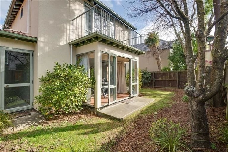 Photo of property in 4/21 Bishop Street, St Albans, Christchurch, 8014
