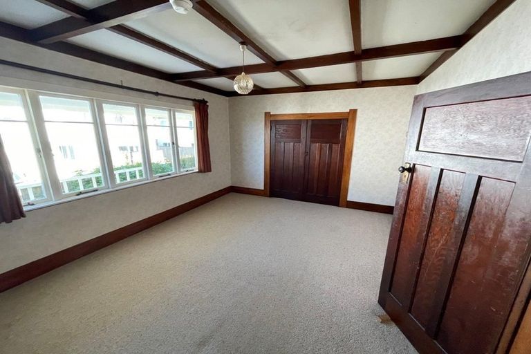 Photo of property in 182 Cambridge Road, Hillcrest, Hamilton, 3216