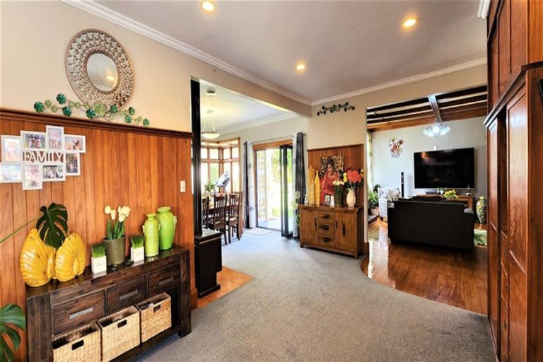 Photo of property in 9 Kitchener Street, Waipukurau, 4200