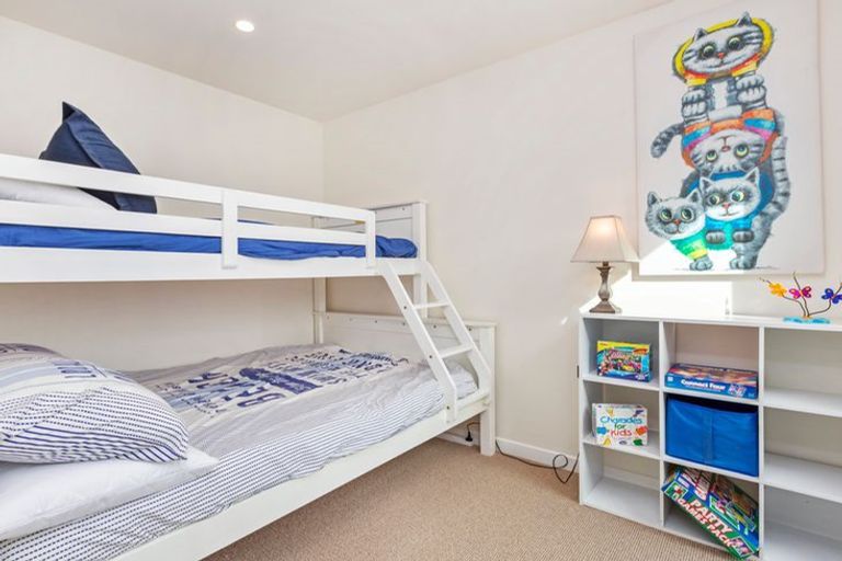 Photo of property in 36 Robertson Street, Raglan, 3225