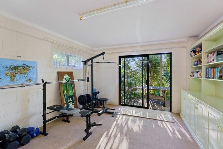 Photo of property in 36 Queens Road, Waikanae Beach, Waikanae, 5036