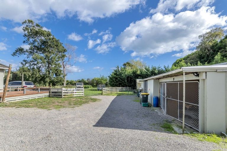 Photo of property in 64 Te Roto Road, Otaki, 5512