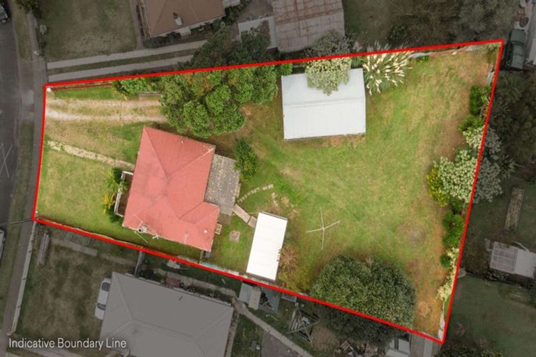 Photo of property in 16 Tolerton Avenue, Elgin, Gisborne, 4010