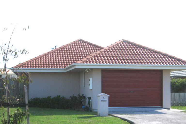 Photo of property in 6 Legacy Drive, Henderson, Auckland, 0612