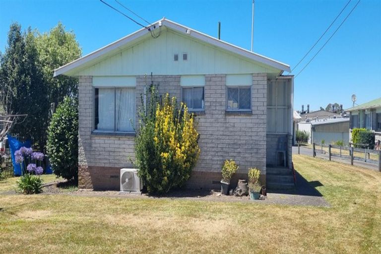 Photo of property in 25a Euan Street, Mangakakahi, Rotorua, 3015