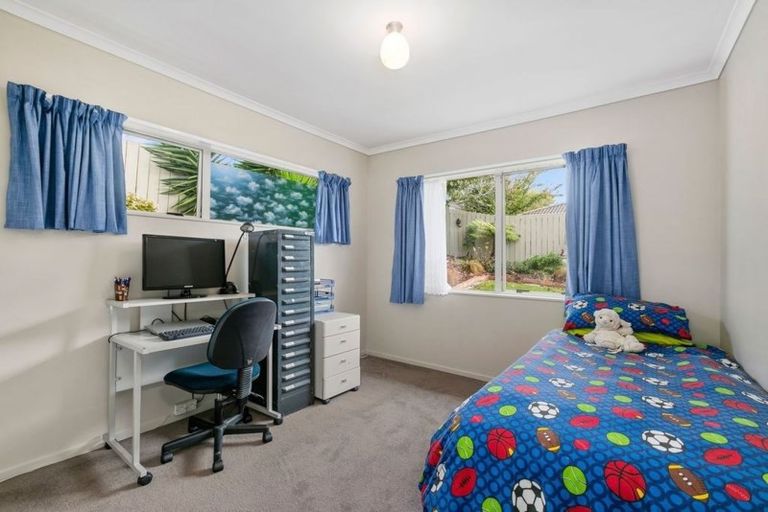 Photo of property in 4 Trinity Place, Albany, Auckland, 0632