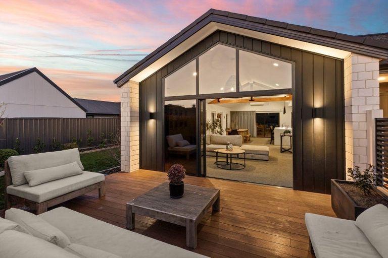 Photo of property in 50 Hunter Drive, Awatoto, Napier, 4110