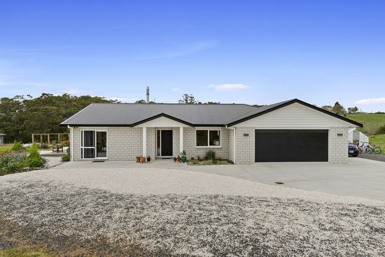 Photo of property in 10 Cellar Close, Te Kauwhata, 3782