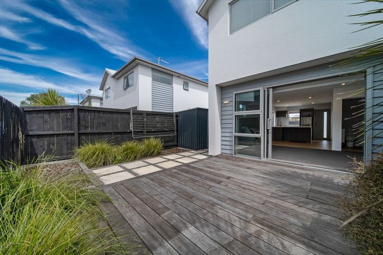 Photo of property in 5/111 Osborne Street, Waltham, Christchurch, 8011