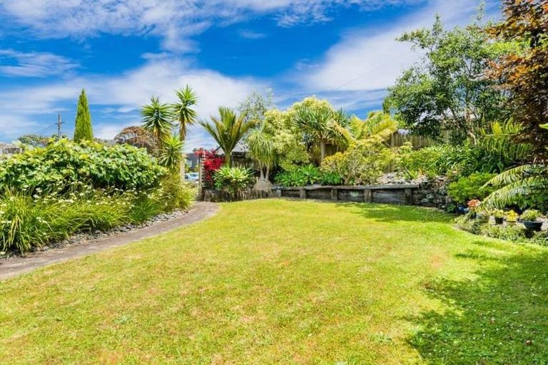 Photo of property in 1/38 Onepoto Road, Hauraki, Auckland, 0622