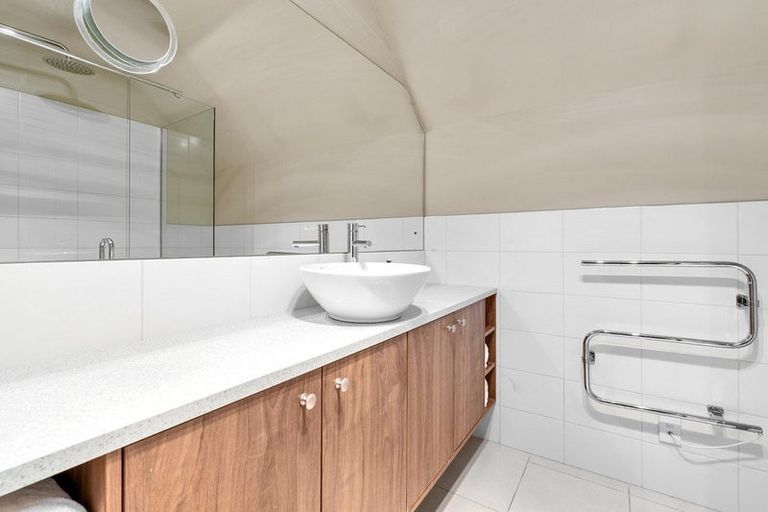 Photo of property in 2b Lansdown Street, Wanaka, 9305