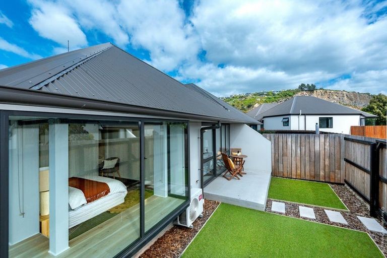 Photo of property in 4/71b Main Road, Redcliffs, Christchurch, 8081