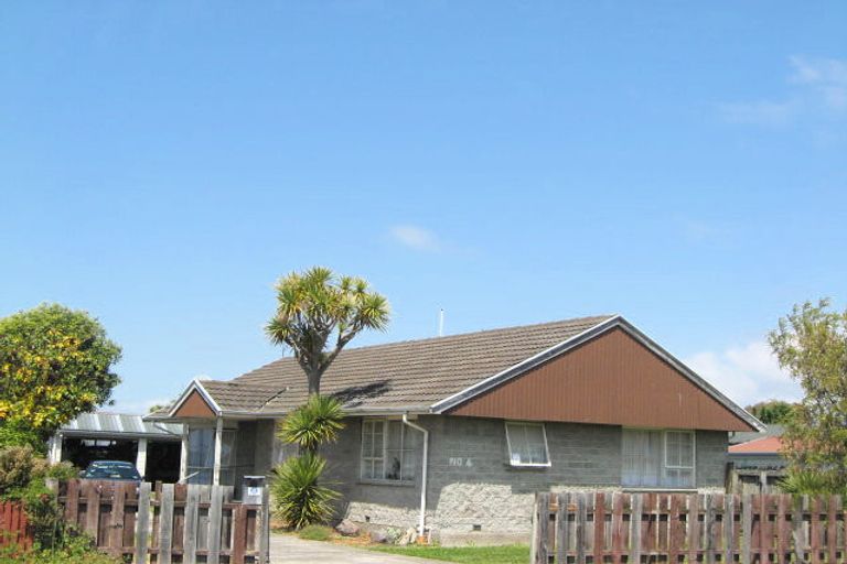 Photo of property in 4 Saint Heliers Crescent, Aranui, Christchurch, 8061