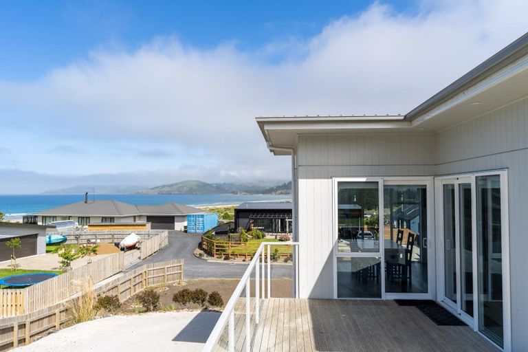 Photo of property in 5 Okahau Terrace, Warrington, 9471