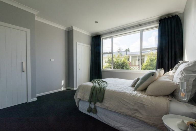 Photo of property in 28 Prince Street, Winton, 9720