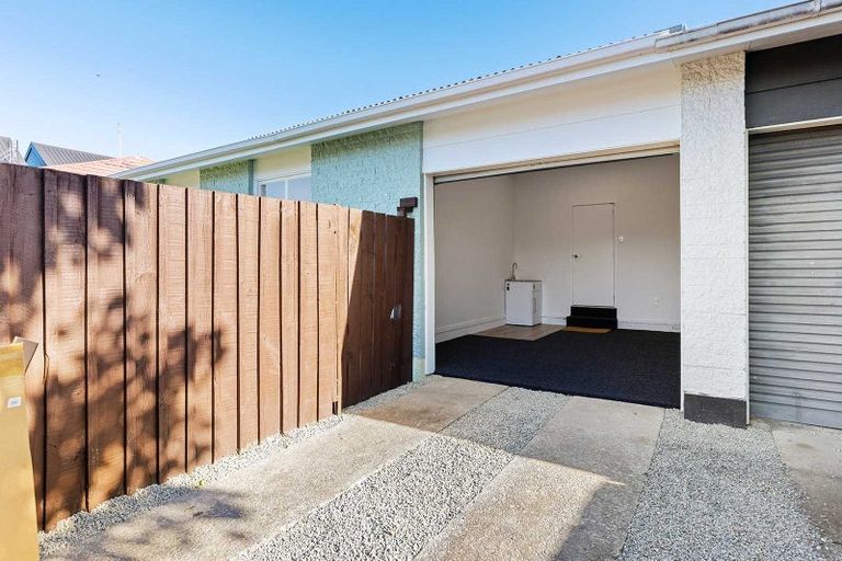 Photo of property in 2/14 Frederick Street, Waltham, Christchurch, 8011