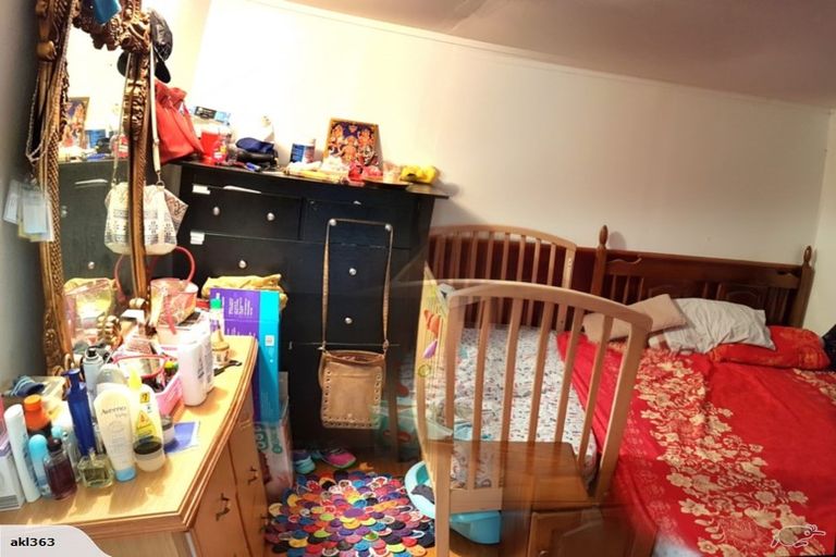 Photo of property in 363 Roscommon Road, Clendon Park, Auckland, 2103