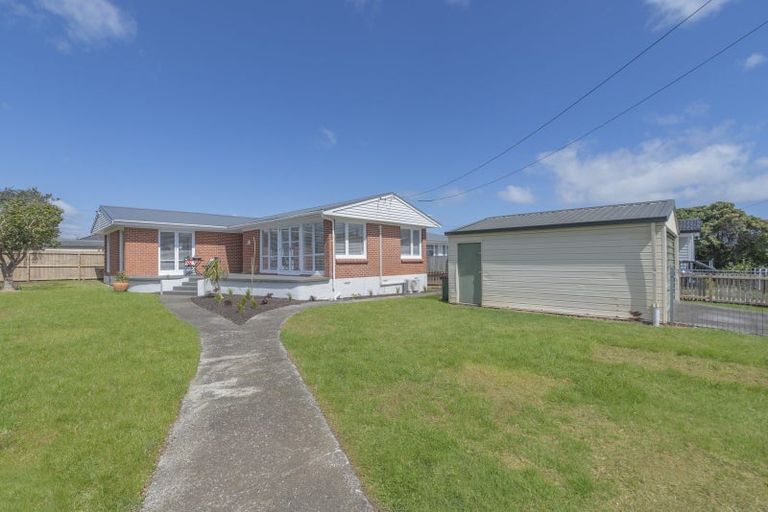 Photo of property in 47 Puriri Road, Manurewa, Auckland, 2102
