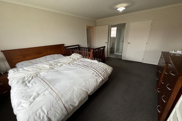 Photo of property in 64 Branigan Parade, Kelvin Grove, Palmerston North, 4414