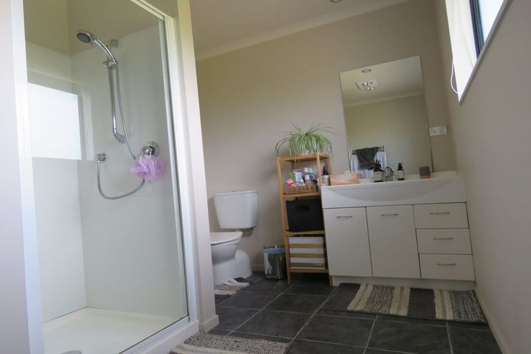 Photo of property in 3b Arapeta Place, Takaka, 7110