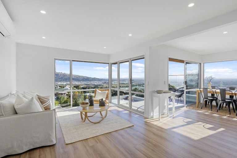 Photo of property in 283 Cannon Hill Crescent, Mount Pleasant, Christchurch, 8081