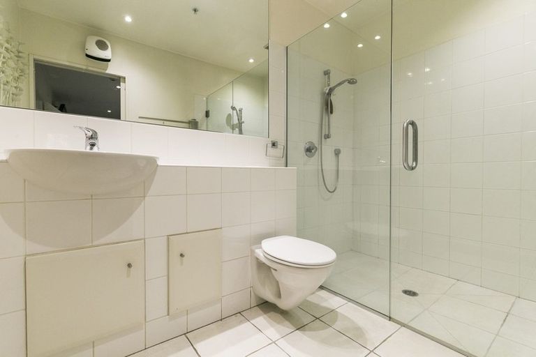 Photo of property in Wall Street On Lambton, 6/326 Lambton Quay, Wellington Central, Wellington, 6011