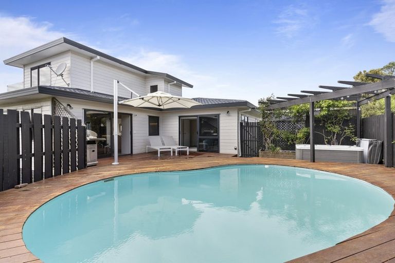 Photo of property in 47 Shuttleworth Place, Manly, Whangaparaoa, 0930