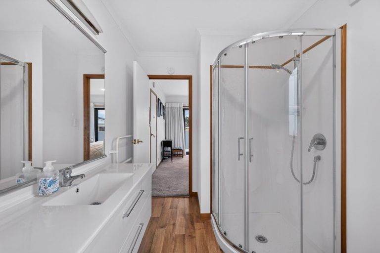 Photo of property in 34 The Esplanade, Westshore, Napier, 4110