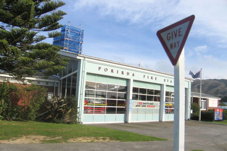 Photo of property in 8 Mungavin Avenue, Ranui, Porirua, 5024