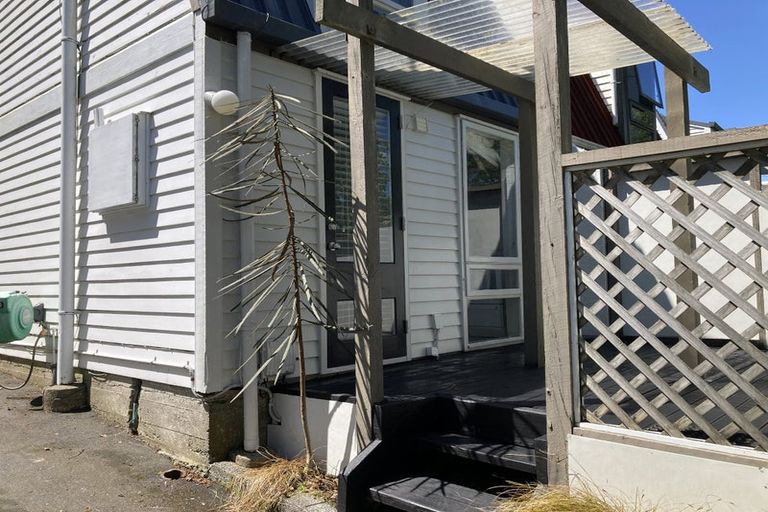 Photo of property in 26a Ranelagh Street, Karori, Wellington, 6012