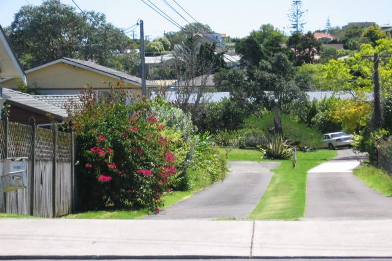 Photo of property in 1/55 Shakespeare Road, Milford, Auckland, 0620