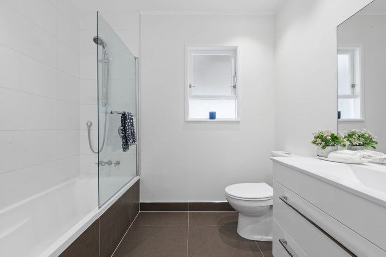 Photo of property in 116 Moore Street, Hillcrest, Auckland, 0627