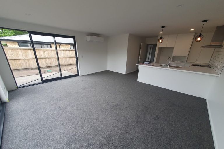 Photo of property in 12 Fairbairn Close, Halswell, Christchurch, 8025