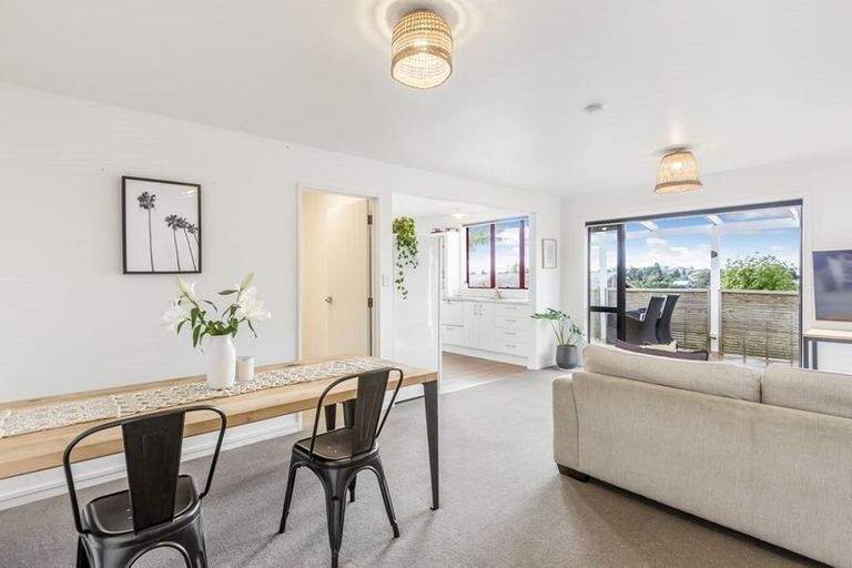 Photo of property in 54 Brightside Road, Stanmore Bay, Whangaparaoa, 0932