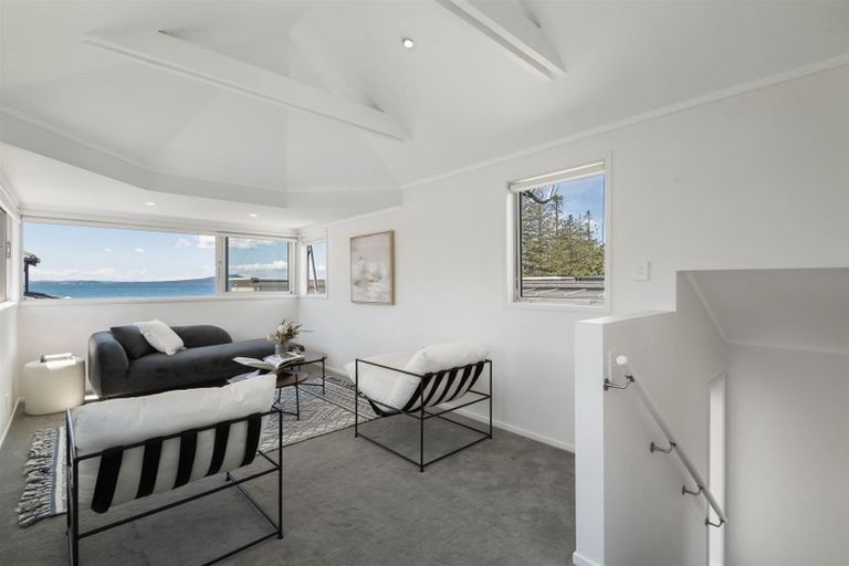 Photo of property in 2/26 Manly Esplanade, Browns Bay, Auckland, 0630