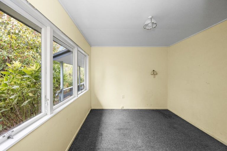 Photo of property in 6 Mangarau Crescent, Havelock North, 4130