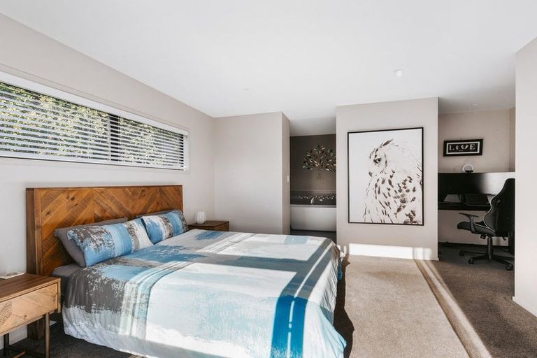 Photo of property in 7 Greenvale Place, Welcome Bay, Tauranga, 3112