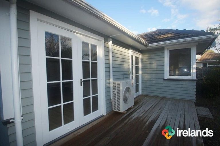 Photo of property in 302 Keyes Road, New Brighton, Christchurch, 8083