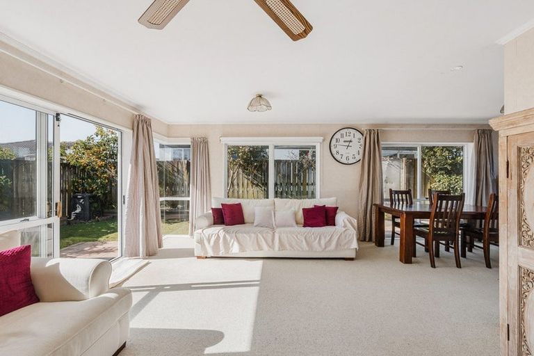 Photo of property in 5 Liftan Place, Mount Maunganui, 3116