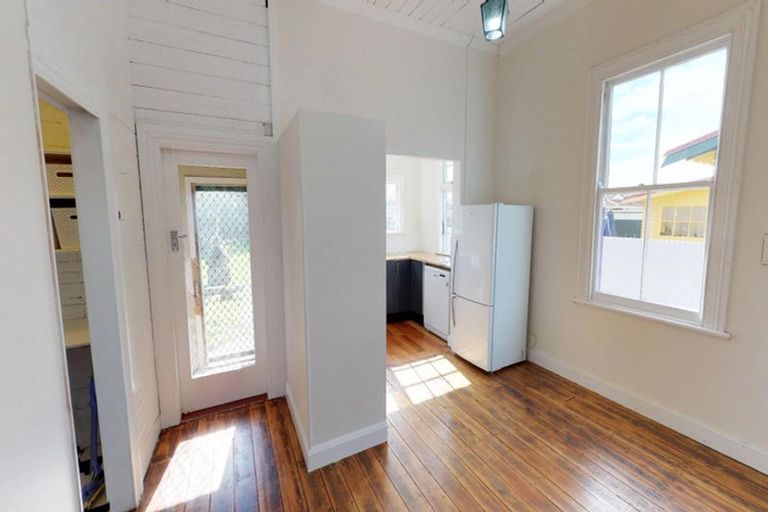 Photo of property in 97 Church Street, West End, Palmerston North, 4412