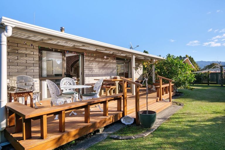 Photo of property in 9 Heron Crescent, Katikati, 3129