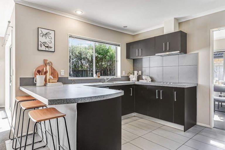 Photo of property in 8 Rosewood Court, Huntington, Hamilton, 3210