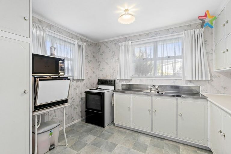 Photo of property in 120 Clouston Park Road, Clouston Park, Upper Hutt, 5018