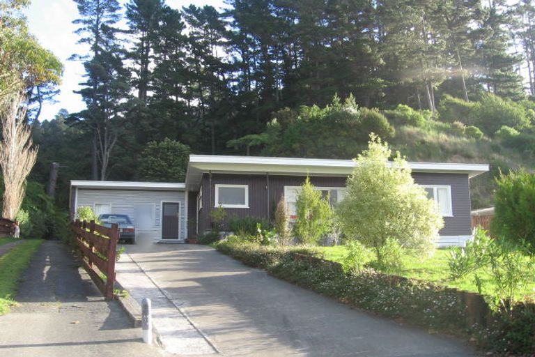 Photo of property in 12 Willis Grove, Wainuiomata, Lower Hutt, 5014