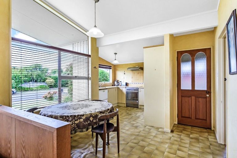 Photo of property in 15 Bernard Street, Chedworth, Hamilton, 3210