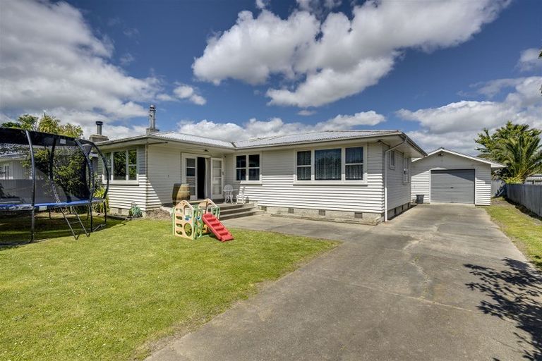 Photo of property in 3 Hitchings Avenue, Onekawa, Napier, 4110