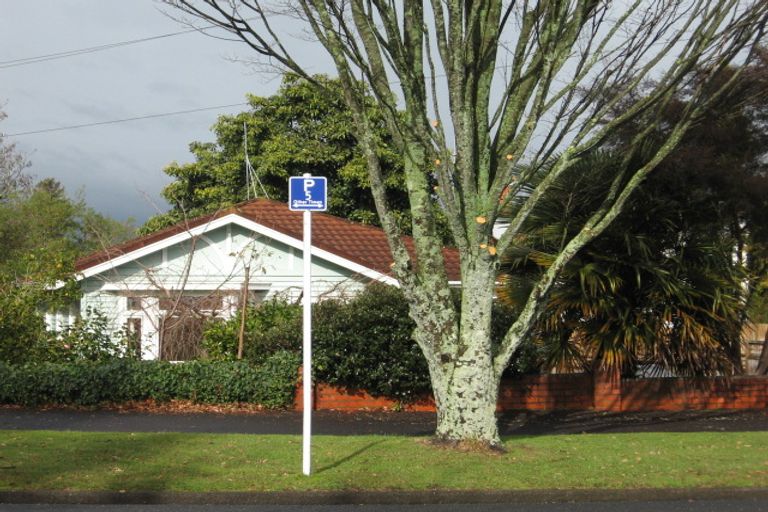 Photo of property in 16 Te Aroha Street, Hamilton East, Hamilton, 3216