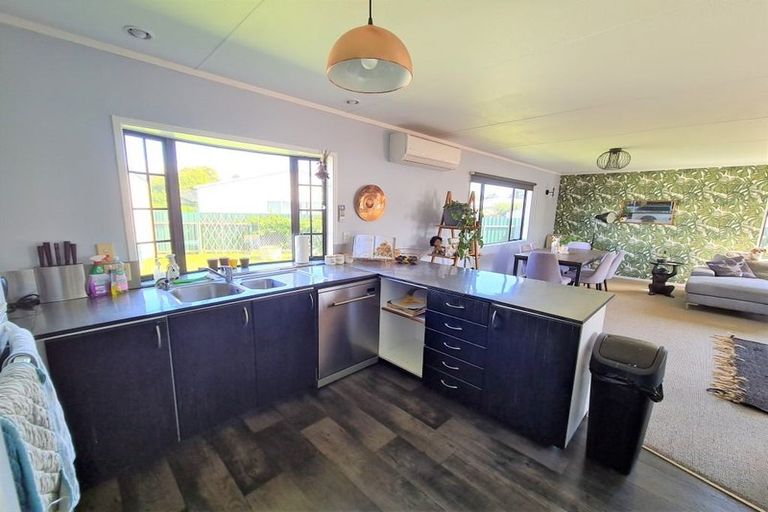 Photo of property in 28a Meade Place, Bell Block, New Plymouth, 4312