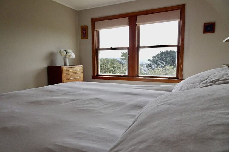 Photo of property in 38 Sidlaw Street, Strathmore Park, Wellington, 6022